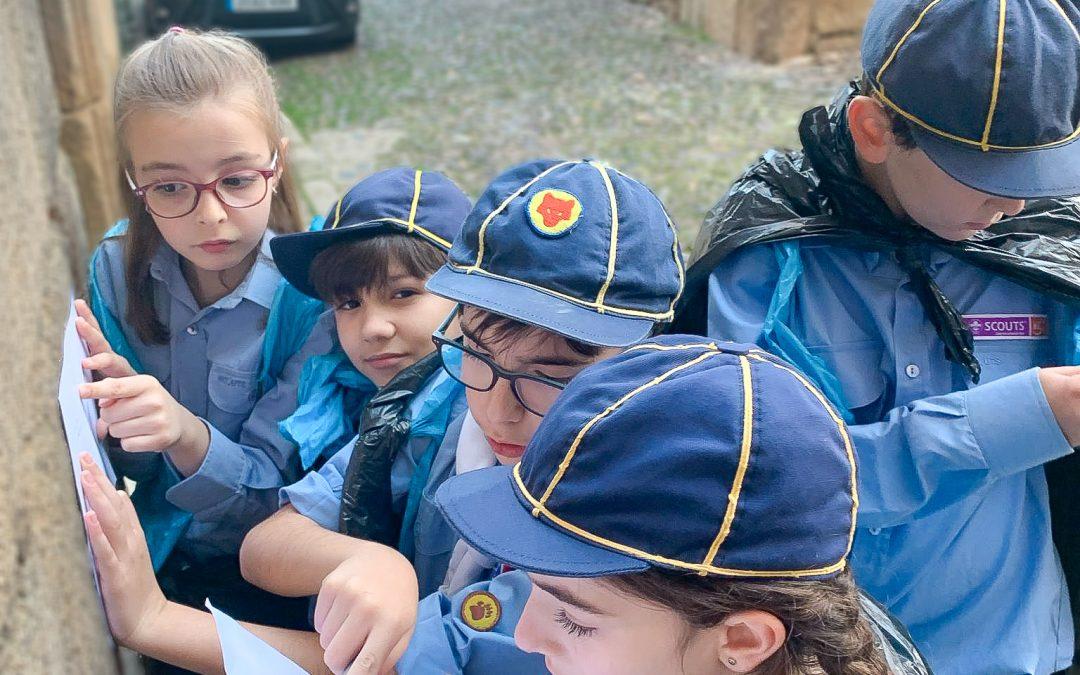 Pequeños Exploradores: Aventura urbana de los Castores y Lobatos del Grupo